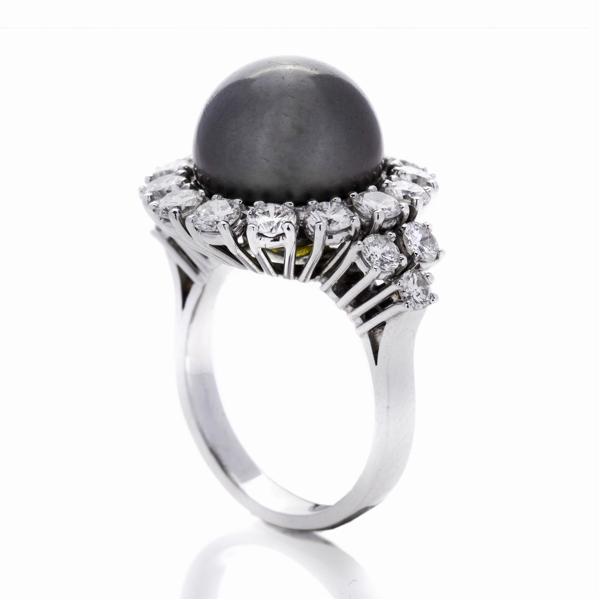 Anello in Oro Bianco, Diamanti e Perla Tahiti