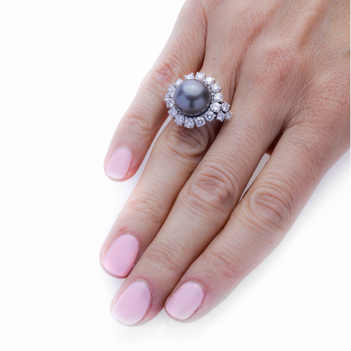Anello in Oro Bianco, Diamanti e Perla Tahiti