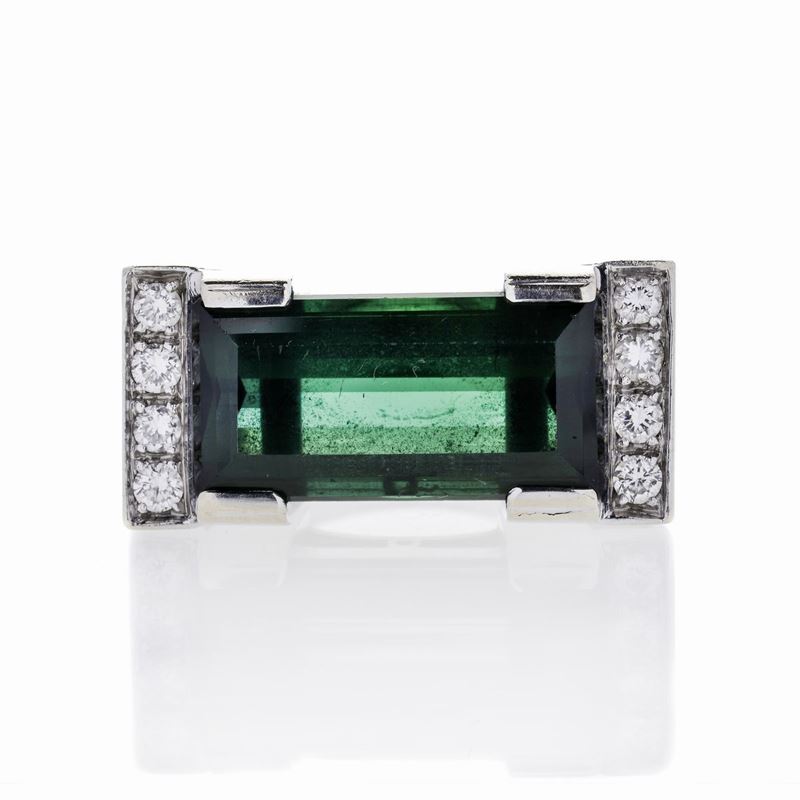 Anello in Oro Bianco, Diamanti e Tormalina Verde