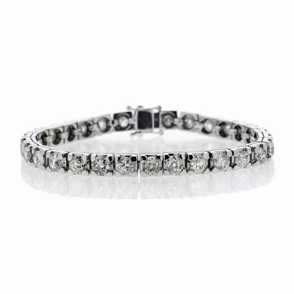 Bracciale tennis in oro bianco e diamanti