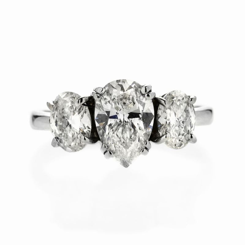 Anello Trilogy in Oro Bianco e Diamanti