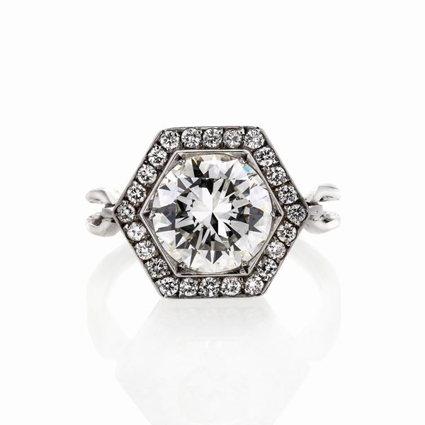 Ring in white gold and diamond