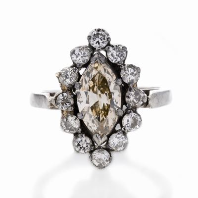 Anello in Oro Bianco, Argento, Diamanti e Diamante Fancy Brown