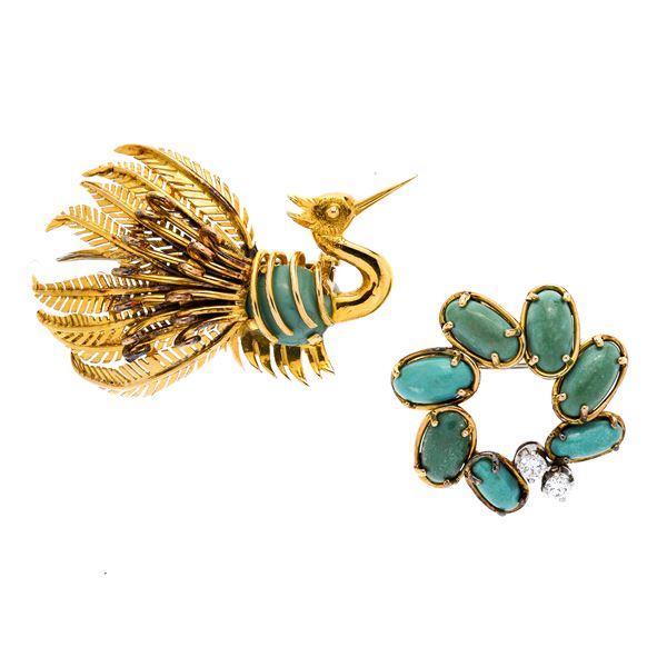 Fenice clip in yellow and turquoise gold and another in yellow, turquoise and diamond gold