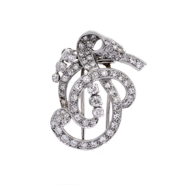 Clip in white gold and diamonds  - Auction Auction of Antique Jewelry, Modern and watches - Curio - Casa d'aste in Firenze