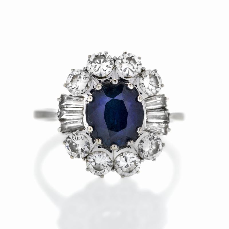 Anello in Oro Bianco, Diamanti e Zaffiro