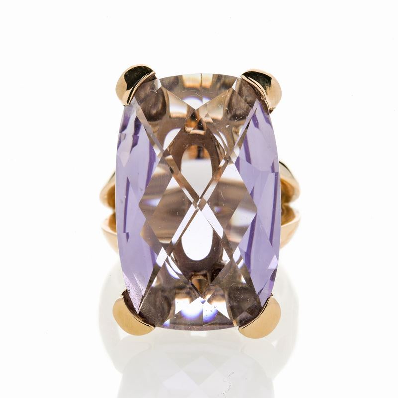 Anello in Oro Rosa e Quarzo Viola
