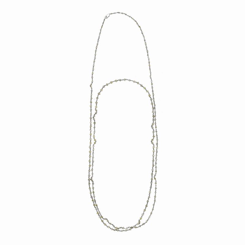 Lunga Collana in Oro Bianco e Diamanti
