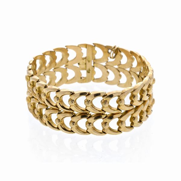 Bracelet in yellow gold