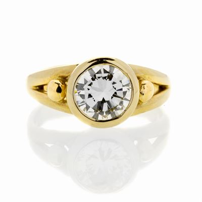 Anello Solitario in Oro Giallo e Diamante