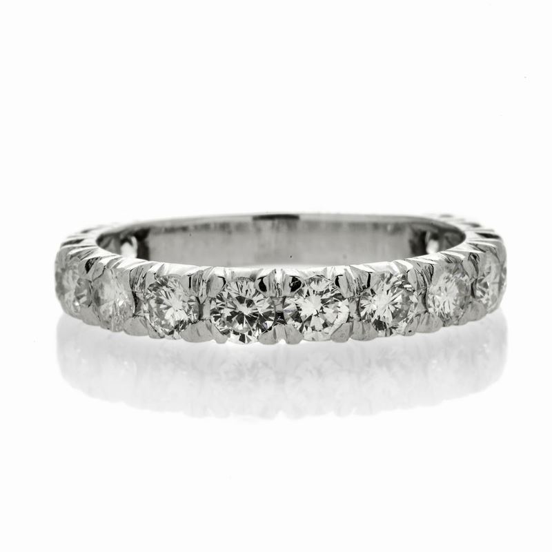 Anello Riviere in Oro Bianco e Diamanti