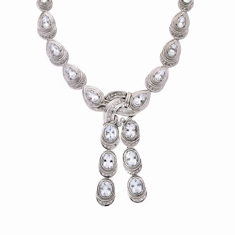 Importante Collier in Oro Bianco, Diamanti e Acquamarina