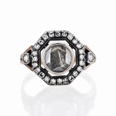 Anello in Oro Giallo, Argento e Diamanti