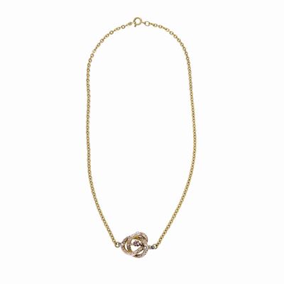 Collana in Oro Giallo, Oro a Basso Titolo, Microperle e Pietra Rossa