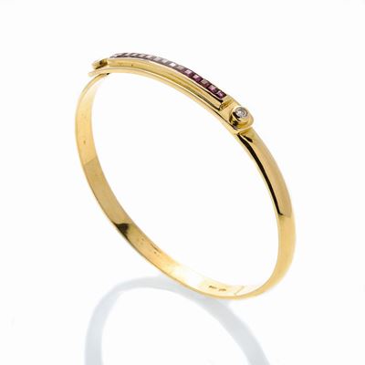 Bracciale Rigido in Oro Giallo, Diamanti e Rubini