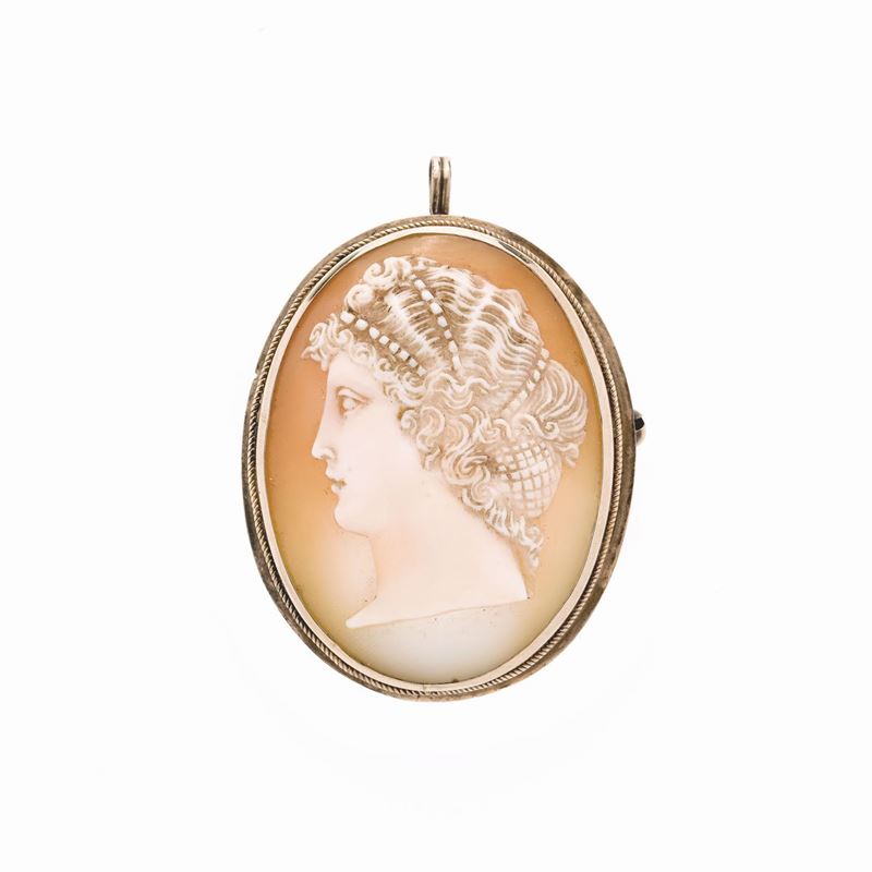 Spilla Pendente in Oro 14 Kt e Cammeo in Conchiglia