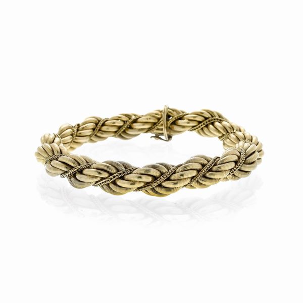 Torchon bracelet in yellow gold