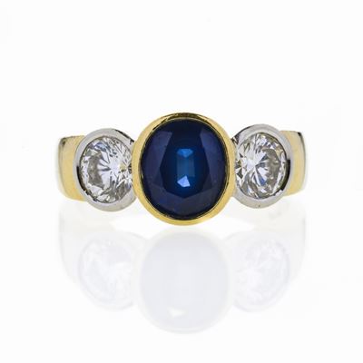 Anello in Oro Giallo, Diamanti e Zaffiro