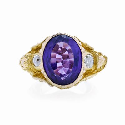 Grande Anello in Oro Giallo Diamanti e Ametista