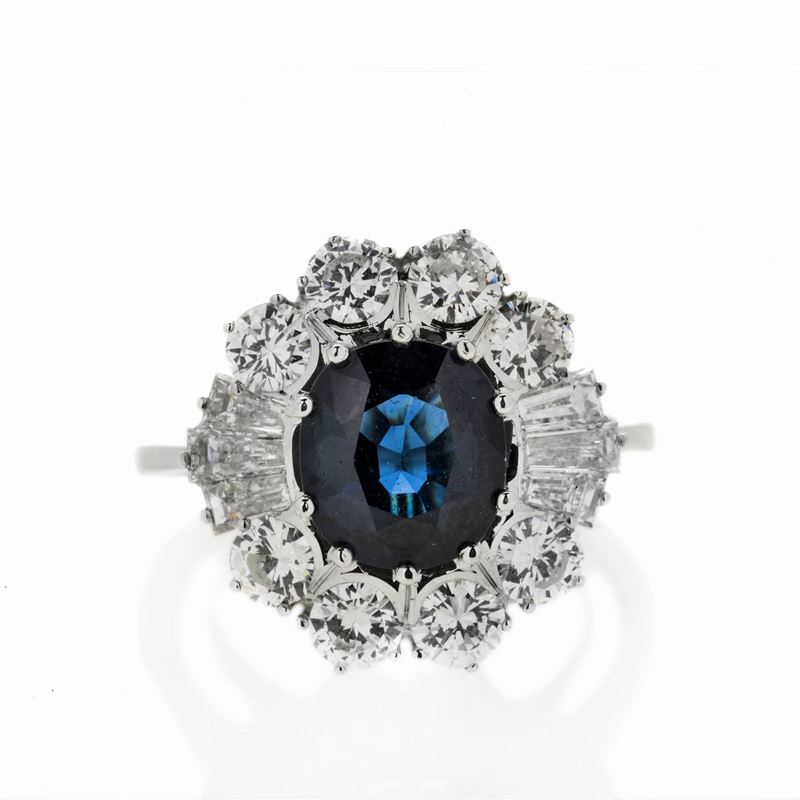 Anello in Oro Bianco, Diamanti e Zaffiro