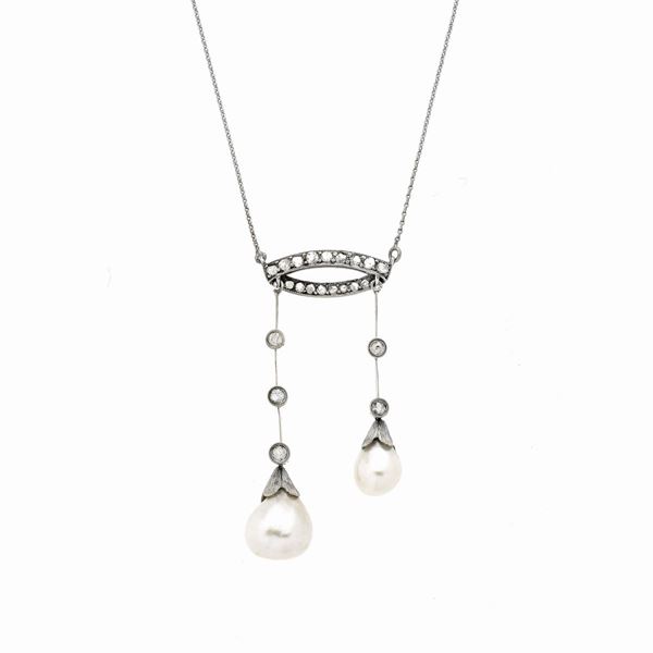 Collana in oro, argento, diamanti  e perle naturali