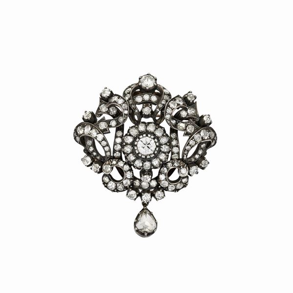 Brooch