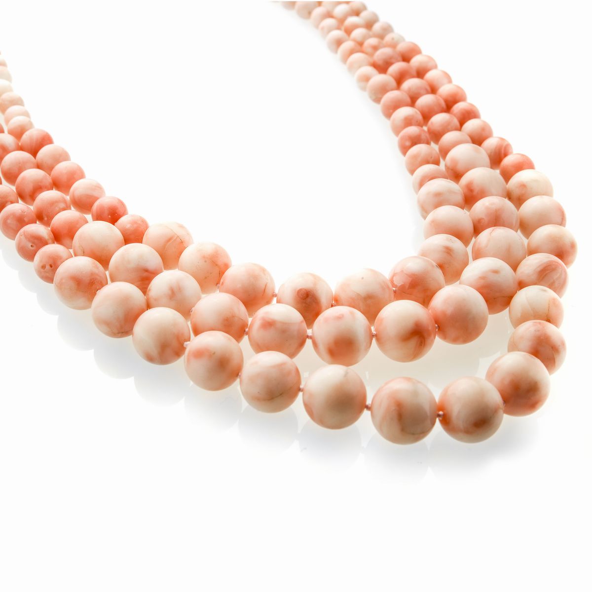 Lunga Collana in Oro Giallo e Corallo Rosa