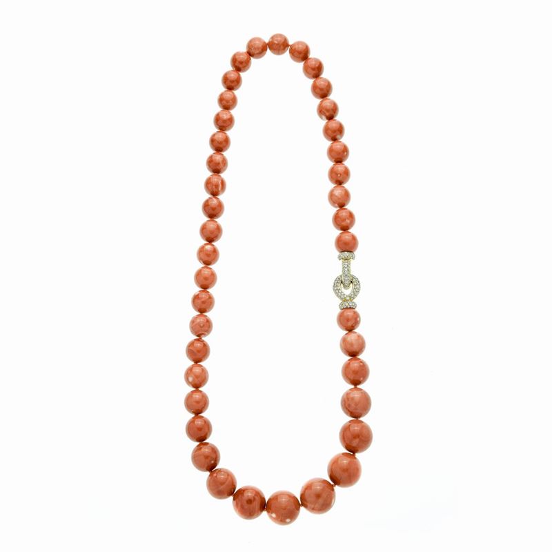 Collana in Corallo Rosso, Oro Giallo e Diamanti