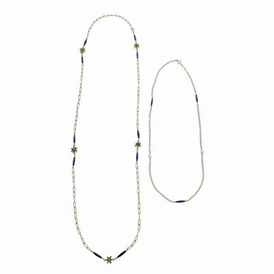 Collana in Oro Giallo, Smalto Blu ed un Altra Simile con Perle Coltivate