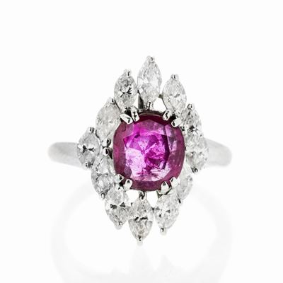 Anello in Oro Bianco, Diamanti e Rubino