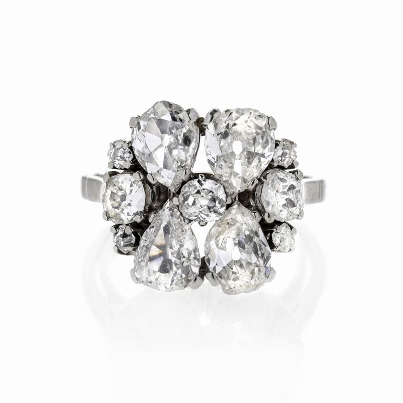 Anello in Oro Bianco e Diamanti