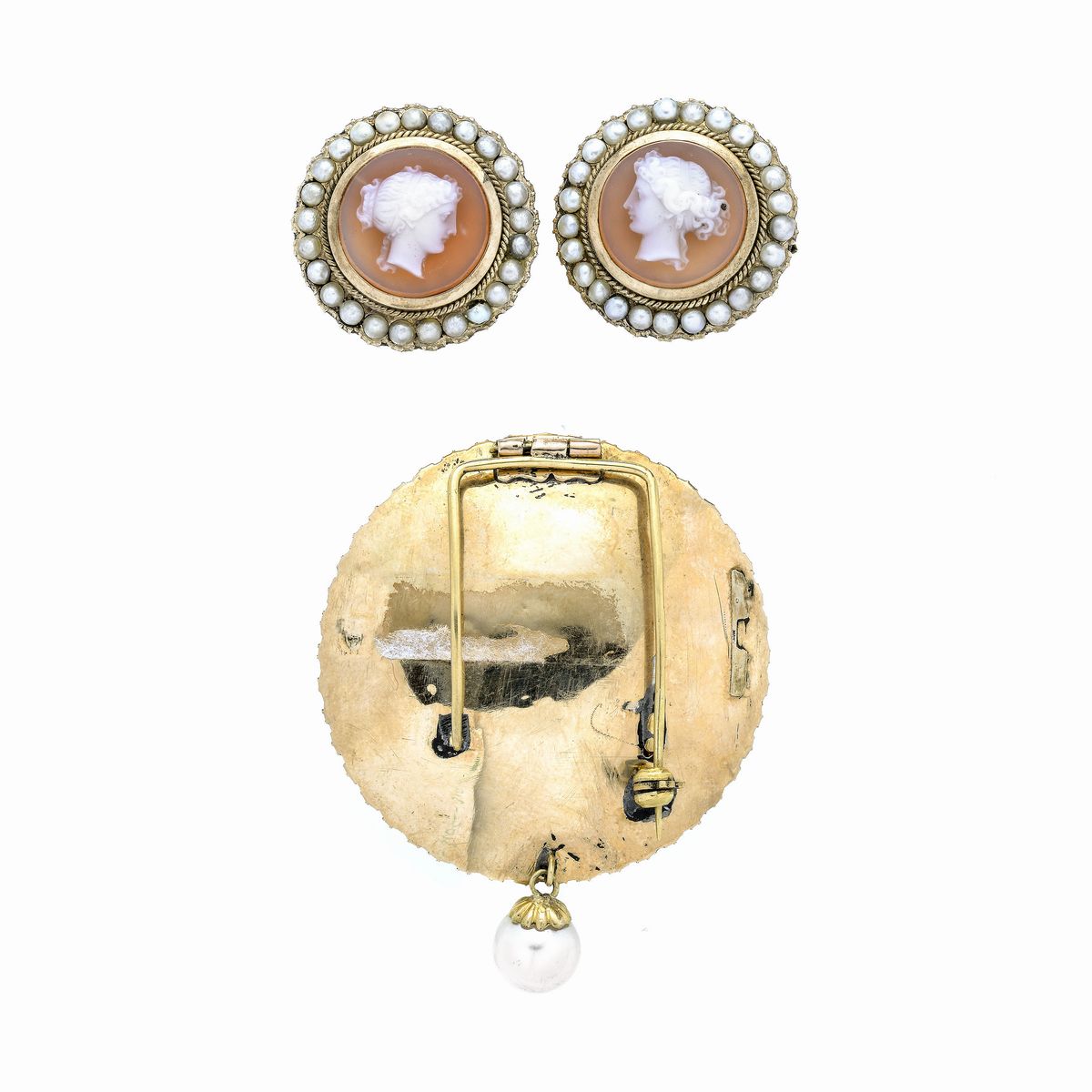 Parure in Oro Giallo, Microperle e Cammei in Agata