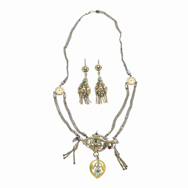Collana in oro a basso titolo e pietre colorate e paio di orecchini simili