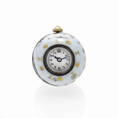 Orologio Pendente a Boule in Argento e Smalto Bianco e Oro