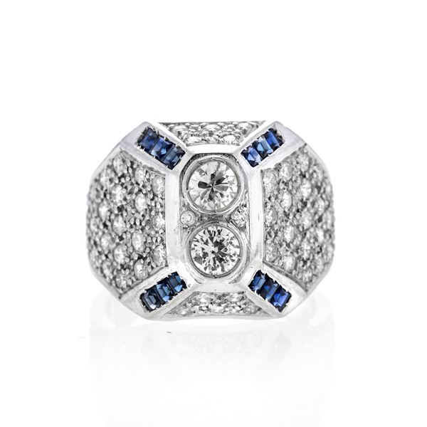 Ring in white gold, sapphires and diamonds