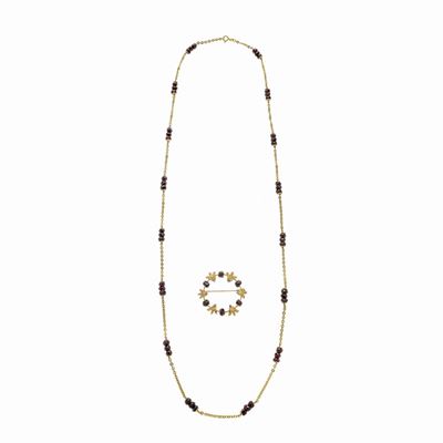 Lunga Collana e Spilla in Oro Giallo e Granato