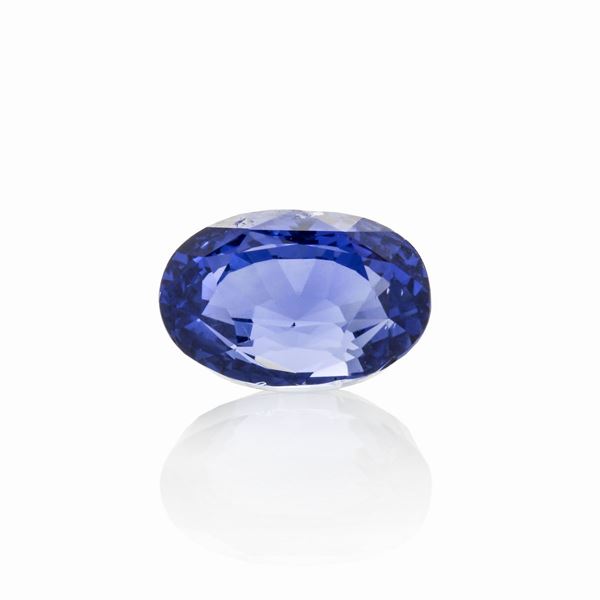 Shappire oval cut