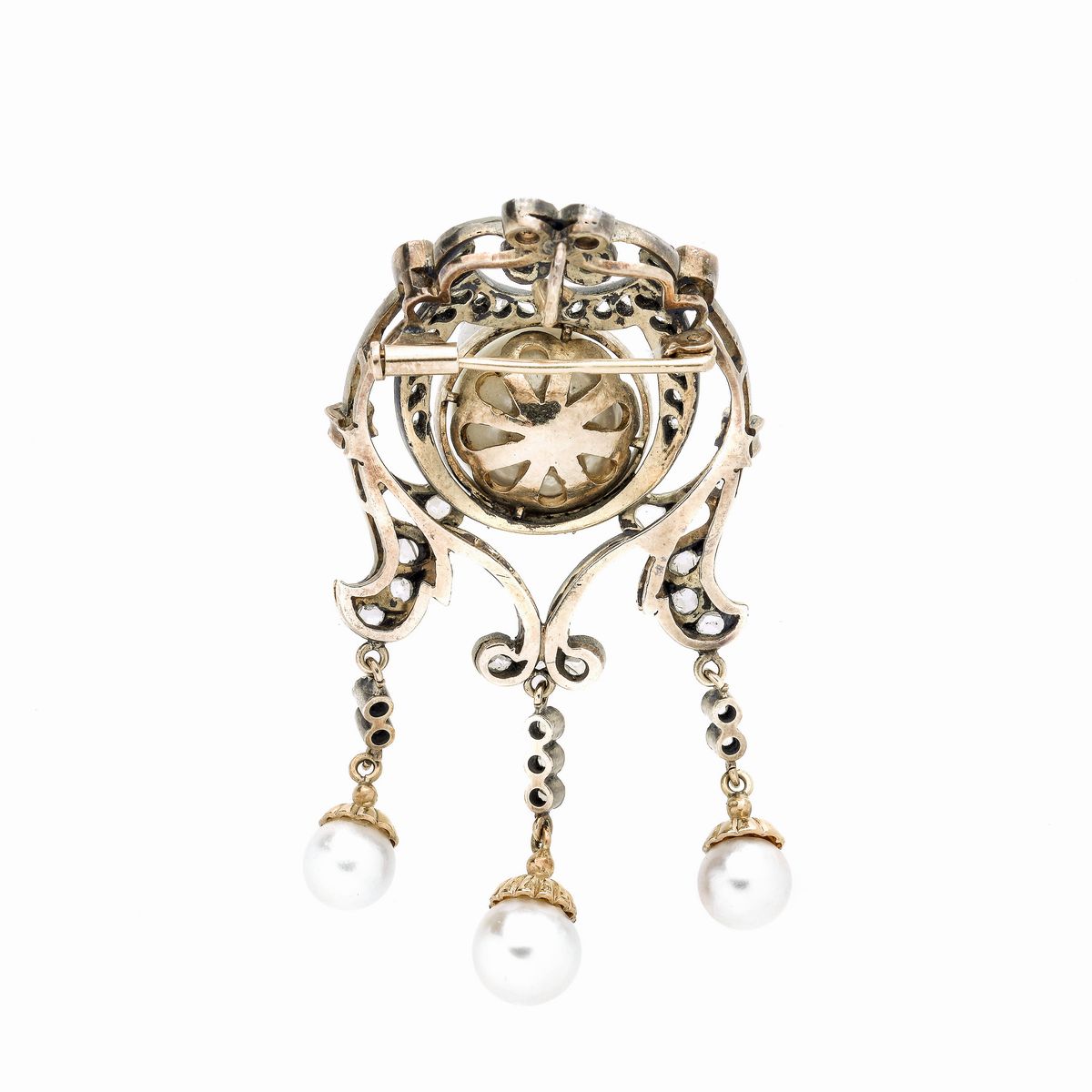 Spilla Pendente in Oro a Basso Titolo, Argento, Diamanti, Grande Perla Mabè e Perle Coltivate