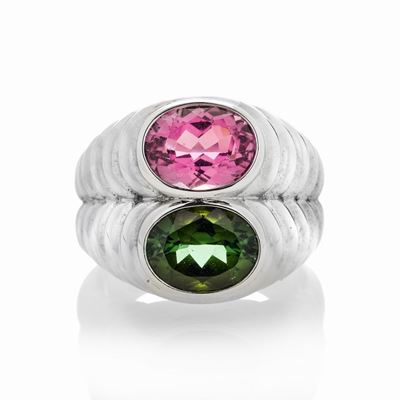 Anello in Oro Bianco, Tormalina Verde e Tormalina Rosa Doppio Baccellato Bulgari
