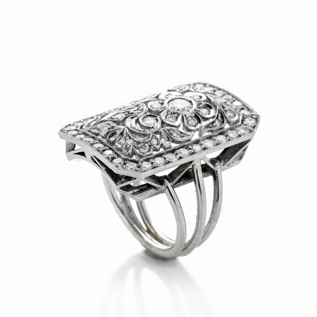 Anello in Oro Bianco e Diamanti