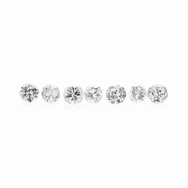 Lot: fourteen brilliant-cut diamonds 2.17 ct