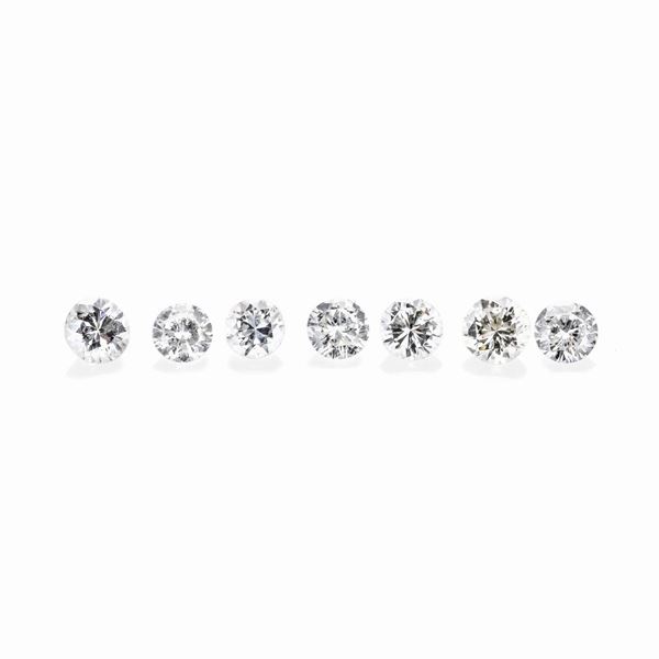 Lot: fourteen brilliant-cut diamonds of 2.15 ct