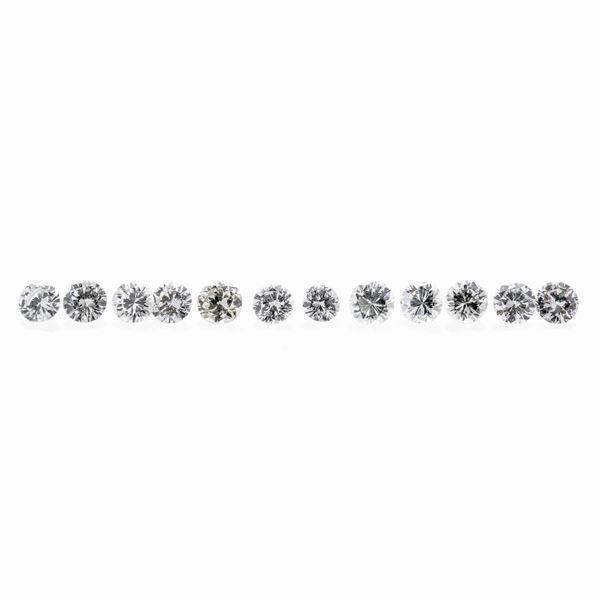 Lot: twelve brilliant cut diamnds ct 2.11