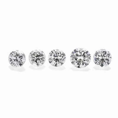 Lotto di Cinque Diamanti: Tre di Taglio Brillante e Due Diamanti Mezzo Taglio per Ct 1.95