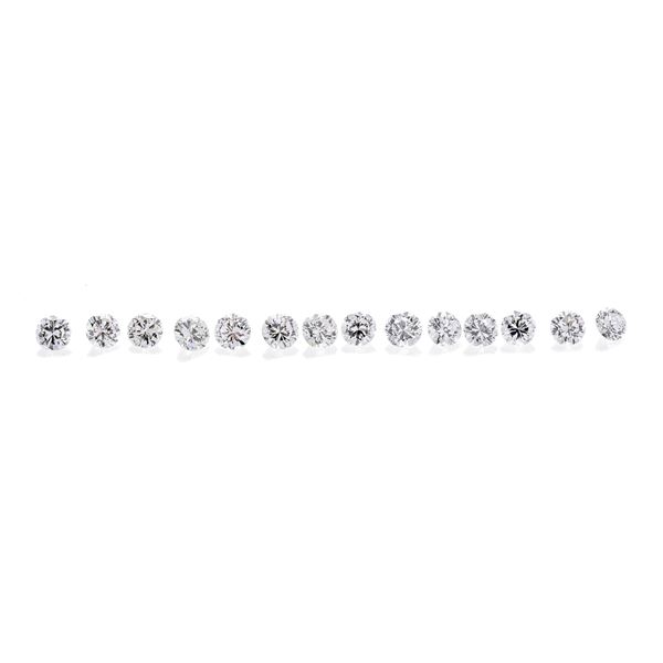 Lot: fourteen brilliant-cut diamonds of 1.45 ct  - Auction Jewelery auction, Gemstones and Wristwatches from a Veronese Collection - Curio - Casa d'aste in Firenze