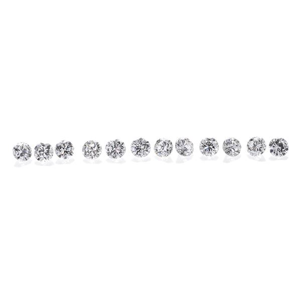 Lot: twelve brilliant-cut diamonds of 0.91 ct  - Auction Jewelery auction, Gemstones and Wristwatches from a Veronese Collection - Curio - Casa d'aste in Firenze