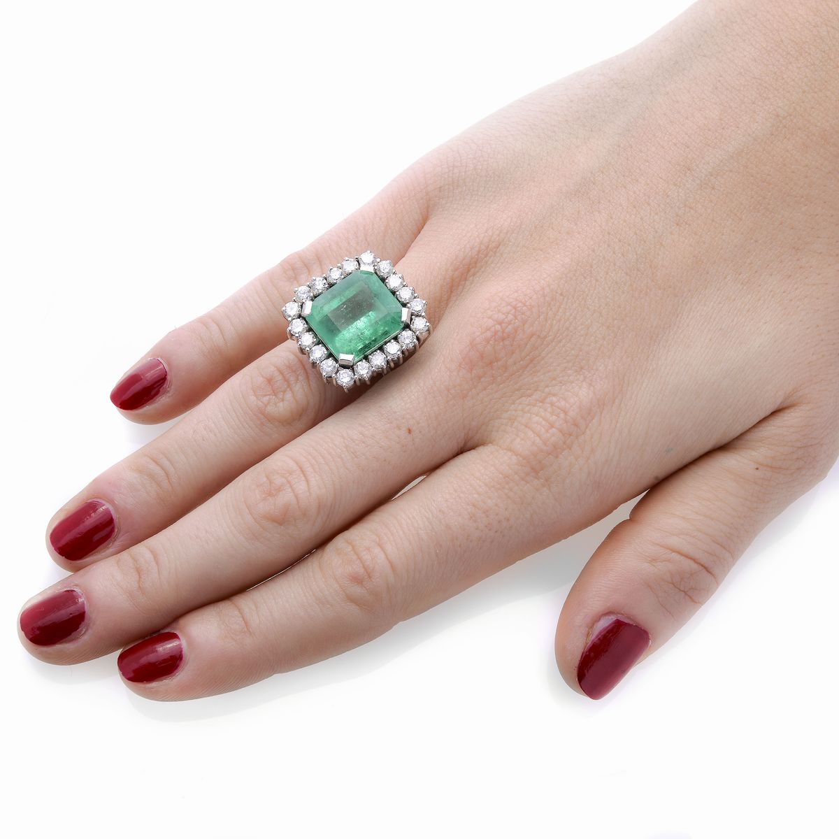Anello in Oro Bianco, Diamanti e Smeraldo