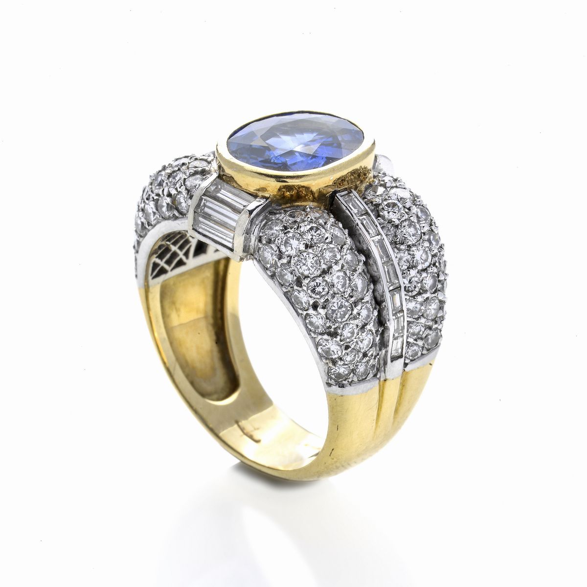 Anello in Oro Bianco, Oro Giallo, Diamanti e Zaffiro