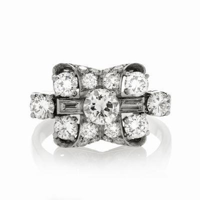 Anello in Oro Bianco e Diamanti