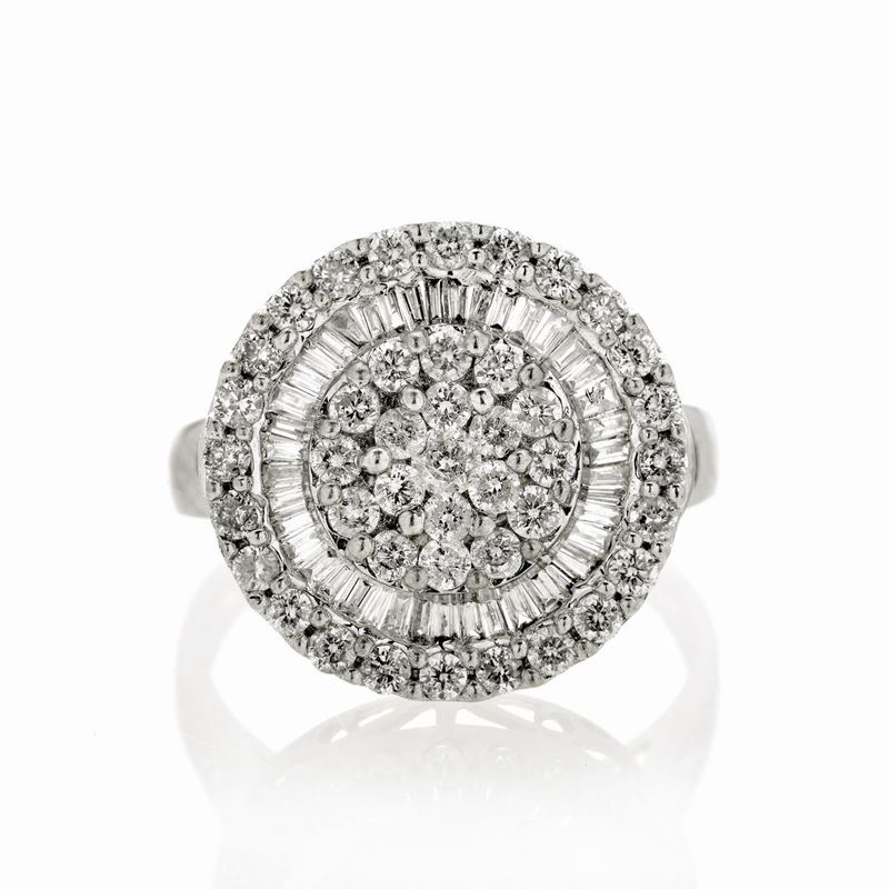 Anello in Oro Bianco e Diamanti